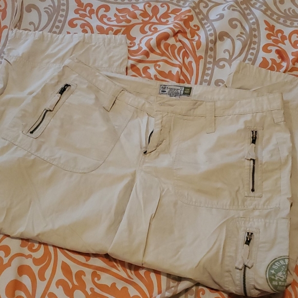 Cargo capris - Picture 2 of 3